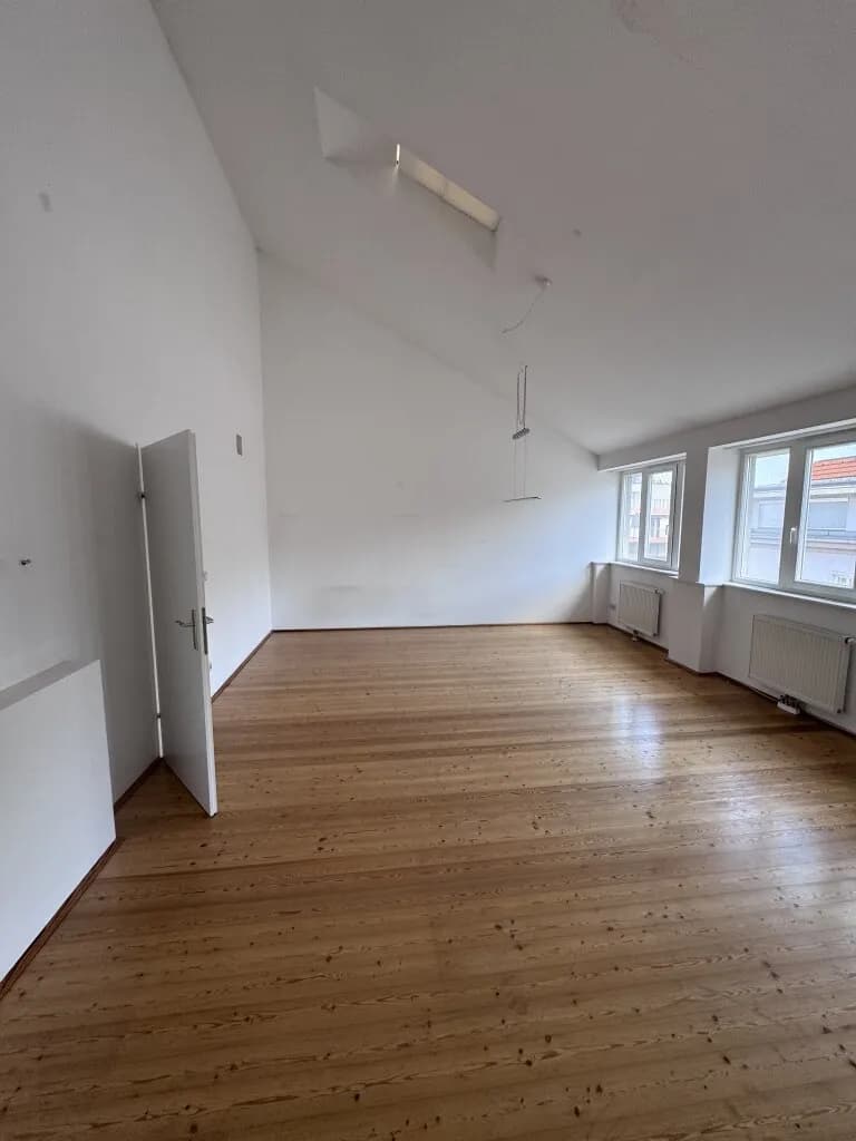 2-Zimmer-Wohnung kaufen in Wien – 64,7 m², € 239.000 – Bild 2 von 21