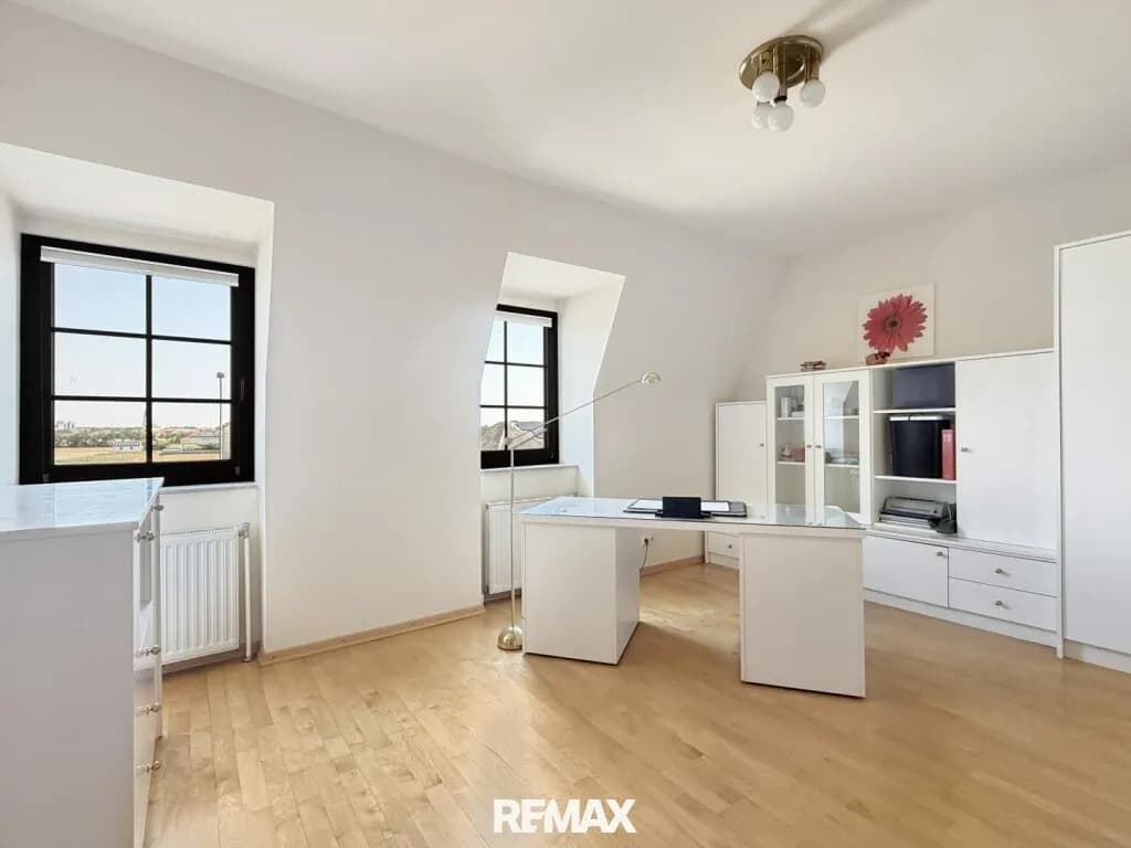 8-Zimmer-Gewerbeimmobilie kaufen in Gänserndorf – 307 m², € 790.000 – Bild 10 von 32