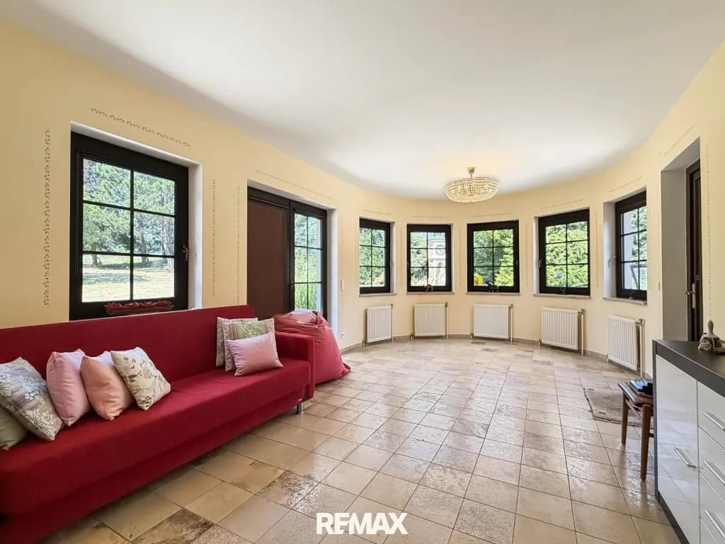 8-Zimmer-Gewerbeimmobilie kaufen in Gänserndorf – 307 m², € 790.000 – Bild 13 von 32