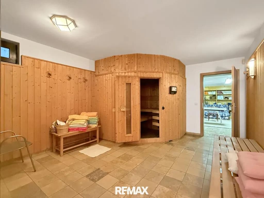 8-Zimmer-Gewerbeimmobilie kaufen in Gänserndorf – 307 m², € 790.000 – Bild 20 von 32