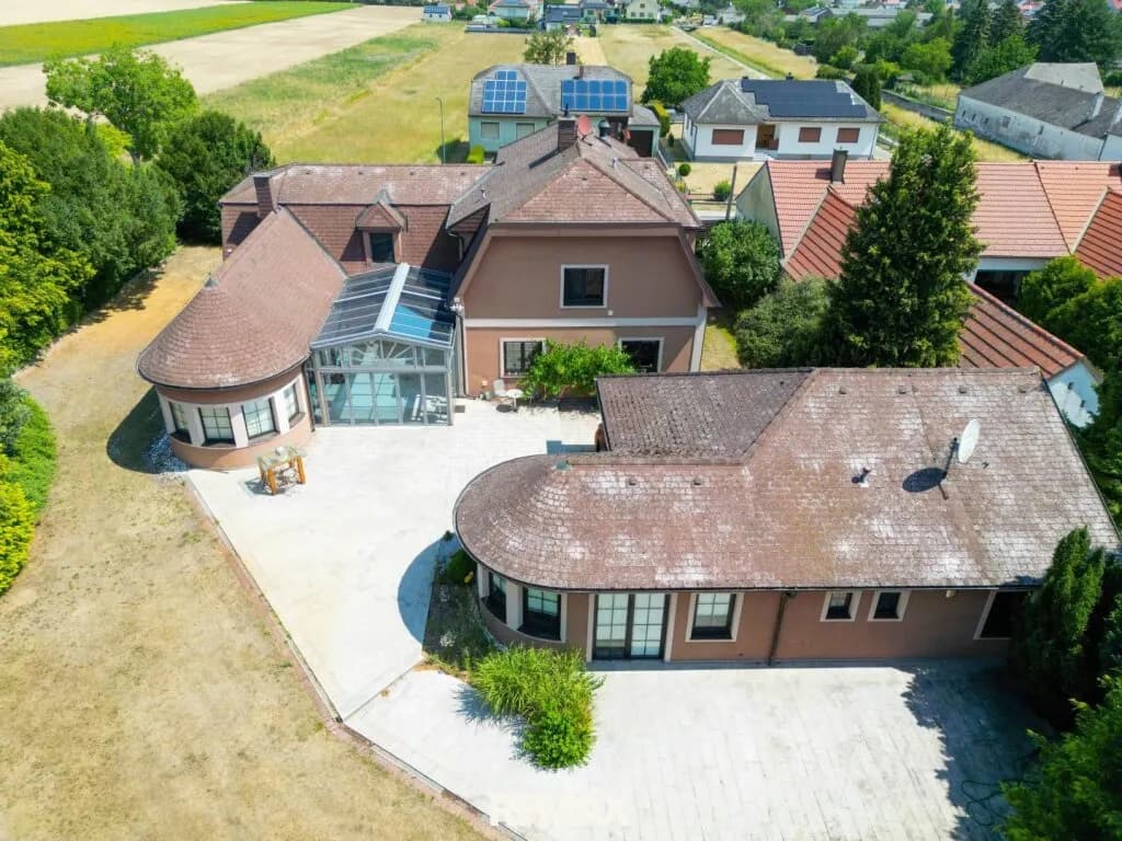 8-Zimmer-Gewerbeimmobilie kaufen in Gänserndorf – 307 m², € 790.000 – Bild 27 von 32