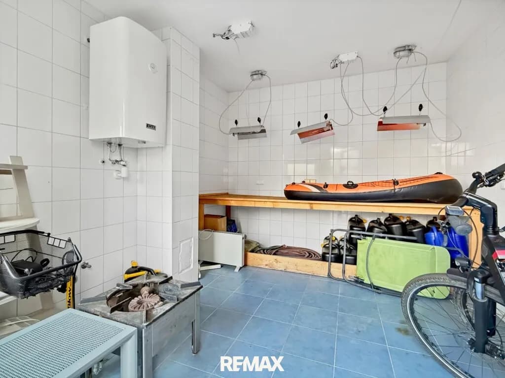 5-Zimmer-Gewerbeimmobilie kaufen in Gänserndorf – 196 m², € 598.000 – Bild 21 von 33