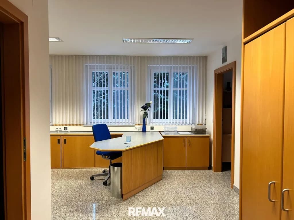 2-Zimmer-Gewerbeimmobilie mieten in Gänserndorf – 67 m², € 800