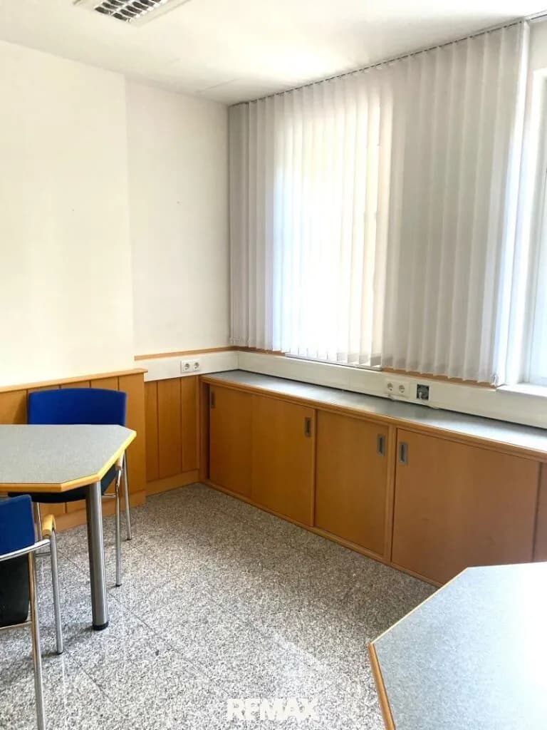 2-Zimmer-Gewerbeimmobilie mieten in Gänserndorf – 67 m², € 800 – Bild 9 von 18