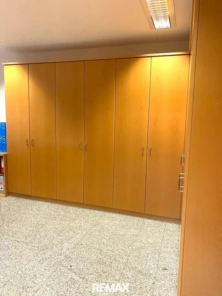 2-Zimmer-Gewerbeimmobilie mieten in Gänserndorf – 67 m², € 800 – Bild 11 von 18