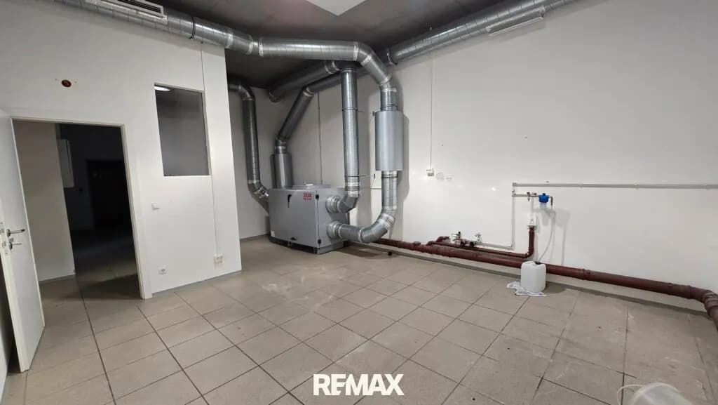 Gewerbeimmobilie mieten in Leibnitz – 227 m², € 2.191 – Bild 7 von 12
