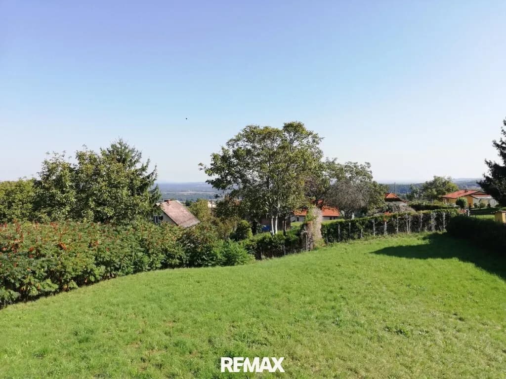 Grundstück kaufen in Leibnitz – 877 m², € 127.000