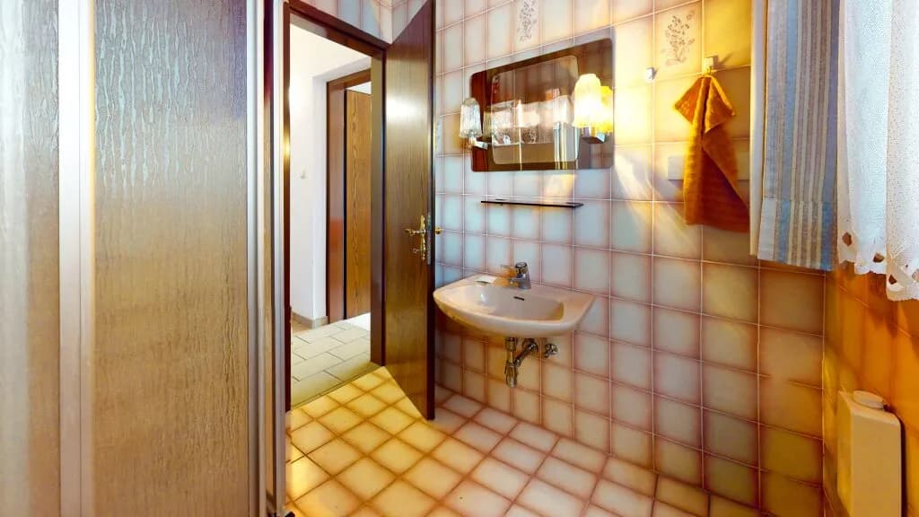 10-Zimmer-Haus kaufen in Klagenfurt Land – 256,7 m², € 249.000 – Bild 10 von 29