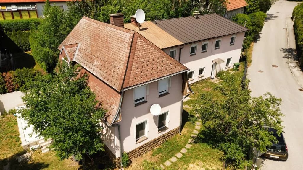 7-Zimmer-Haus kaufen in Neunkirchen – 196 m², € 399.900 – Bild 2 von 33