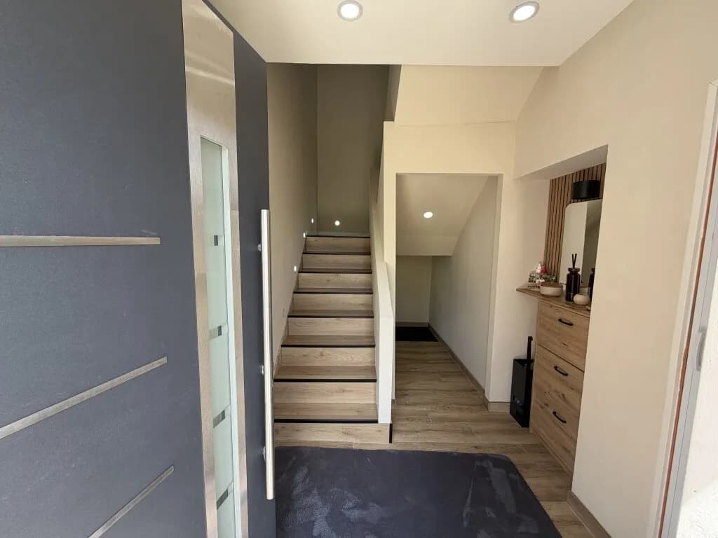 7-Zimmer-Haus kaufen in Neunkirchen – 196 m², € 399.900 – Bild 4 von 33