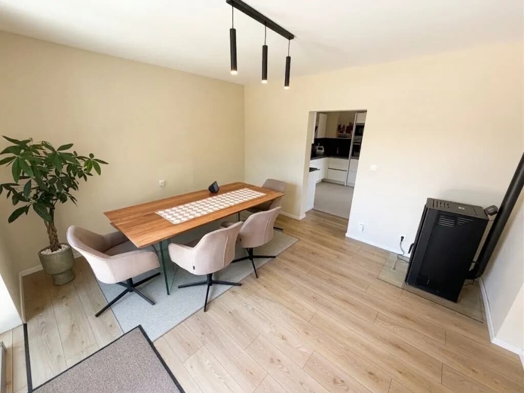 7-Zimmer-Haus kaufen in Neunkirchen – 196 m², € 399.900 – Bild 8 von 33