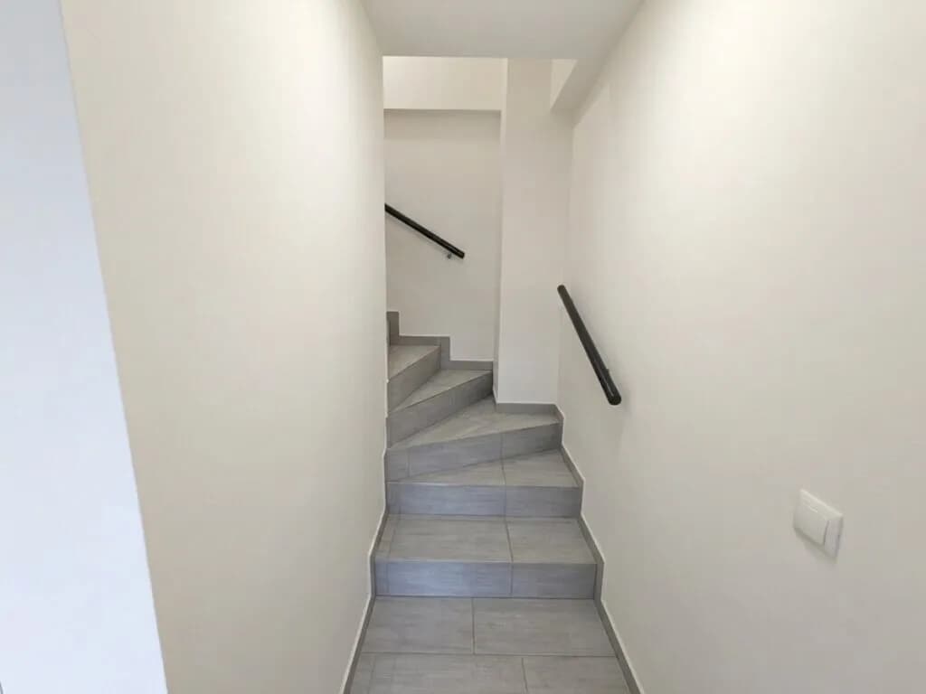 7-Zimmer-Haus kaufen in Neunkirchen – 196 m², € 399.900 – Bild 28 von 33