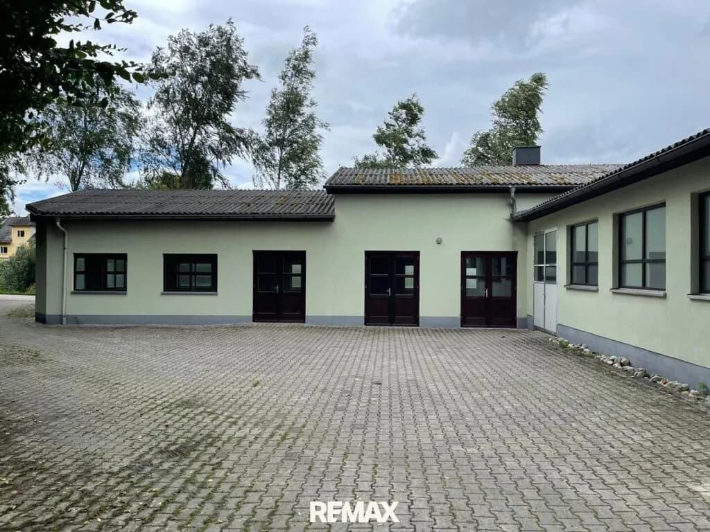 Gewerbeimmobilie mieten in Grieskirchen – 200 m², € 735 – Bild 2 von 4