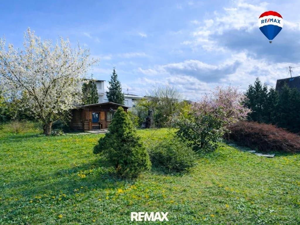 Grundstück kaufen in Eferding – 1 038 m², € 279.000