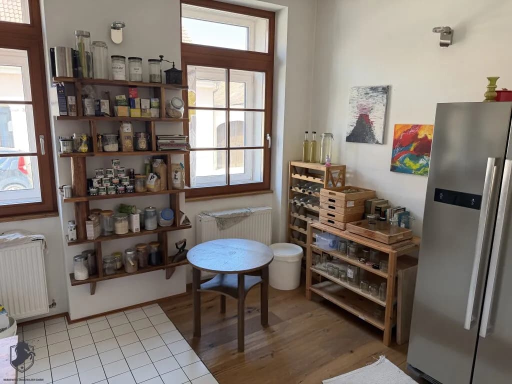 5-Zimmer-Haus kaufen in Hollabrunn – 238 m², € 690.000 – Bild 4 von 41