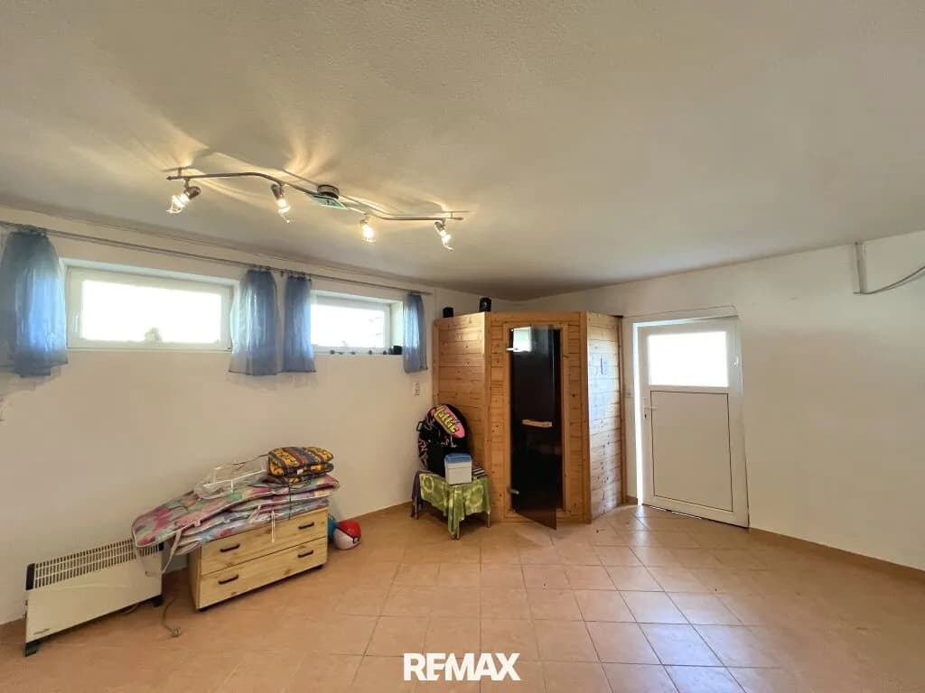 11-Zimmer-Gewerbeimmobilie kaufen in Braunau am Inn – 270 m², € 698.000 – Bild 26 von 40