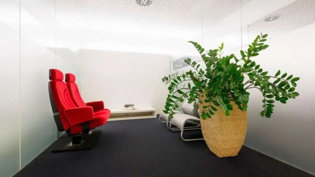 Gewerbeimmobilie mieten in Vöcklabruck – 319 m², € 3.288