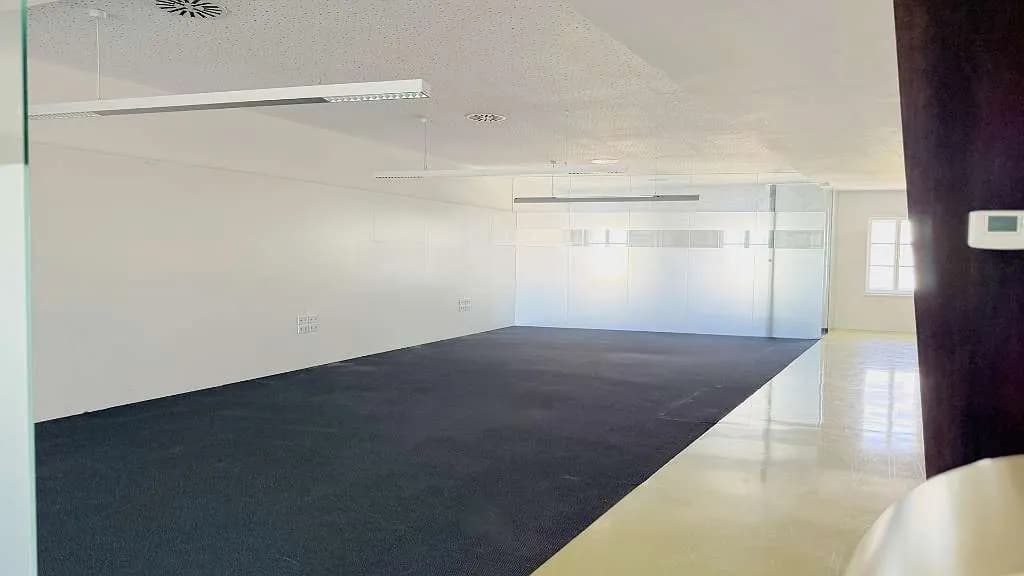 Gewerbeimmobilie mieten in Vöcklabruck – 319 m², € 3.288 – Bild 4 von 12