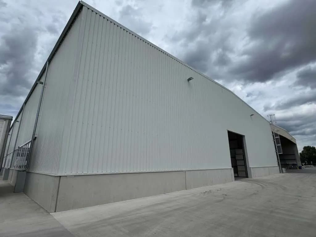 Gewerbeimmobilie mieten in Linz Land – 4 000 m² – Bild 3 von 14