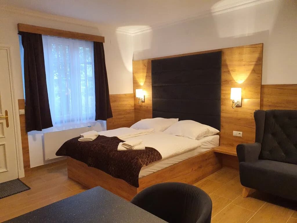 14-Zimmer-Gewerbeimmobilie kaufen in Wien – 297 m², € 1.295.000