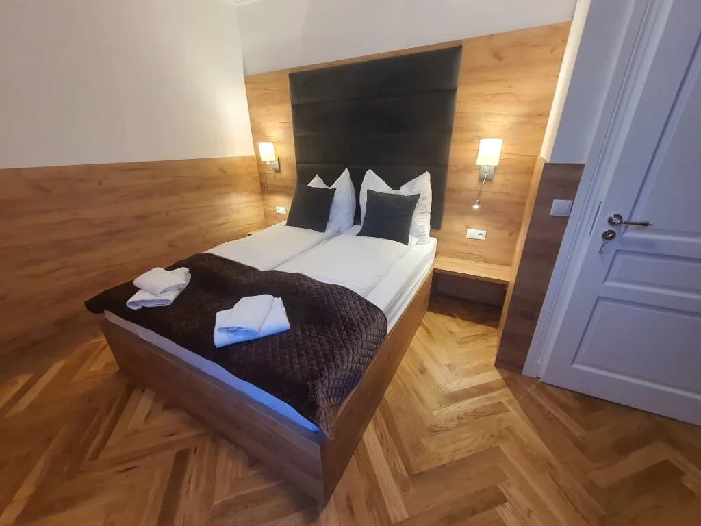 14-Zimmer-Gewerbeimmobilie kaufen in Wien – 297 m², € 1.295.000 – Bild 36 von 60