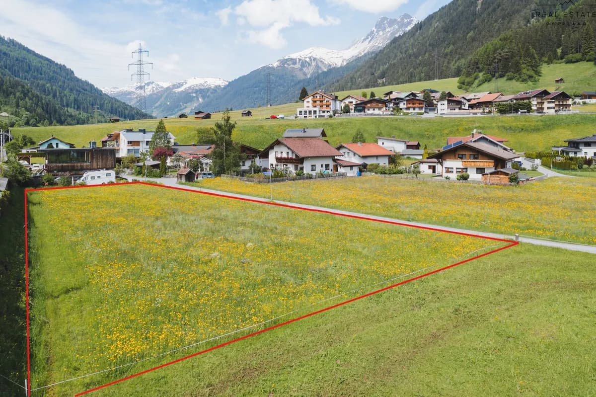 Grundstück kaufen in Landeck – 1 029 m²