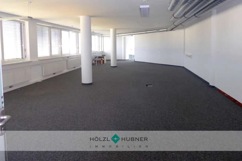 Gewerbeimmobilie mieten in Salzburg Stadt – 226 m², € 3.164