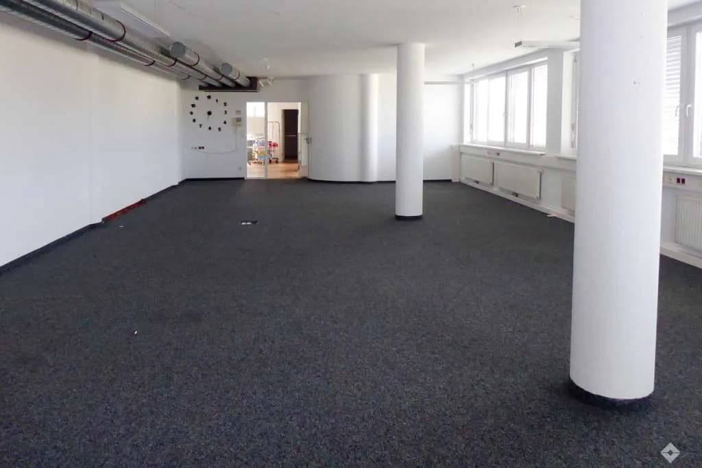 Gewerbeimmobilie mieten in Salzburg Stadt – 226 m², € 3.164 – Bild 4 von 7