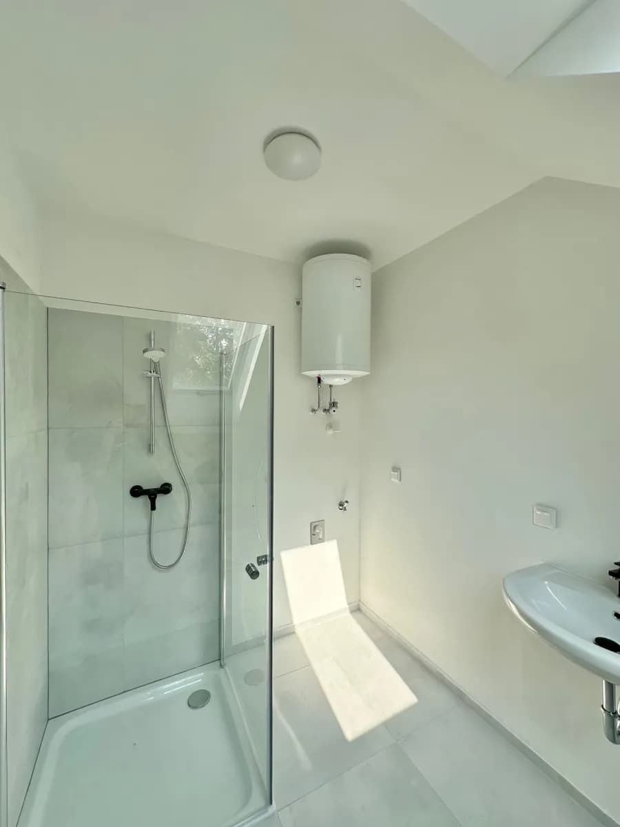 Gewerbeimmobilie kaufen in Klagenfurt – 373 m², € 1.390.000 – Bild 6 von 9