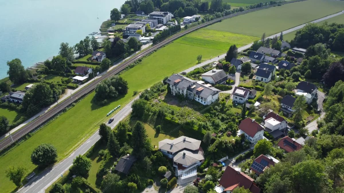 Grundstück kaufen in Klagenfurt Land – 948 m², € 690.000 – Bild 2 von 3