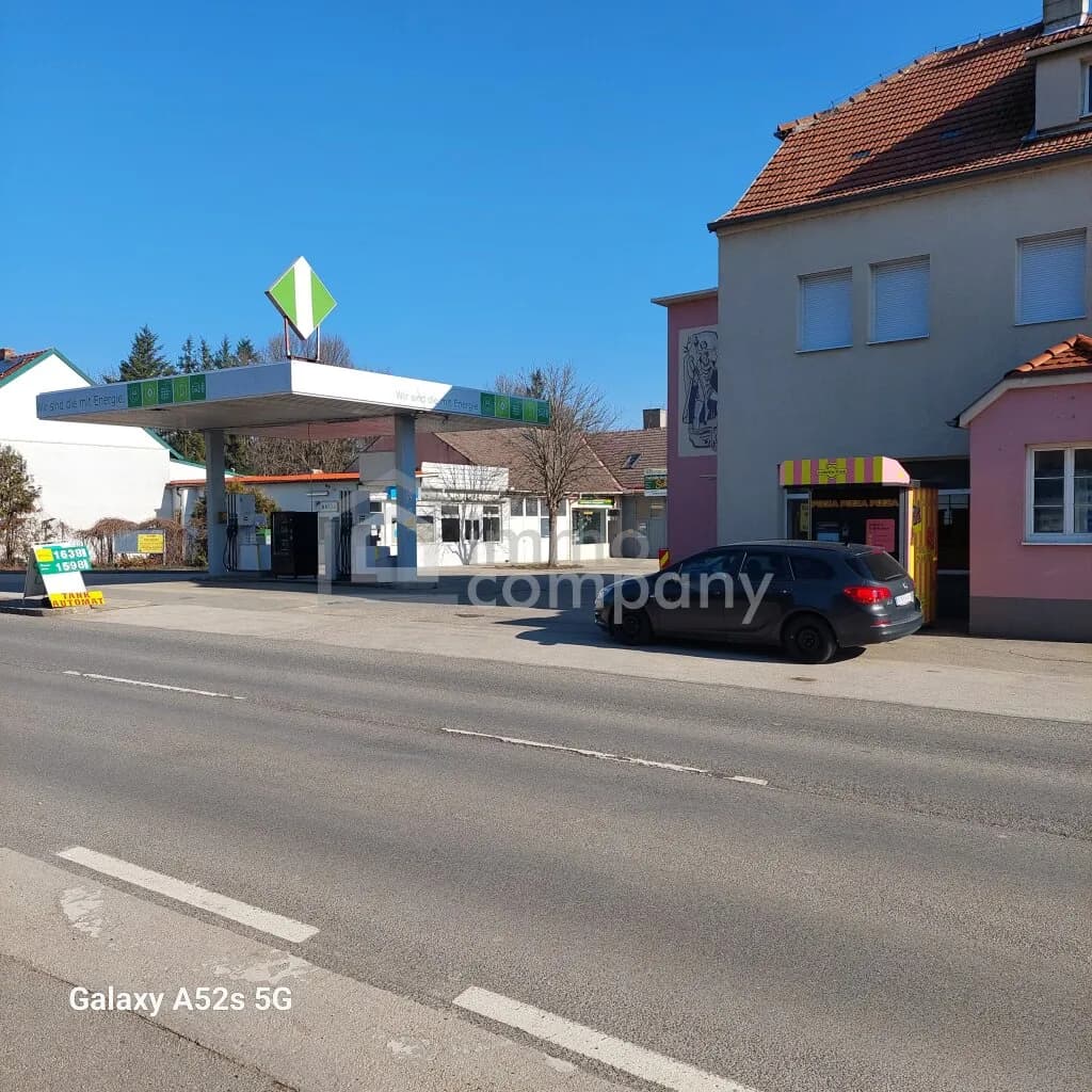 Immobilie kaufen in Hollabrunn – 300 m² – Bild 2 von 11