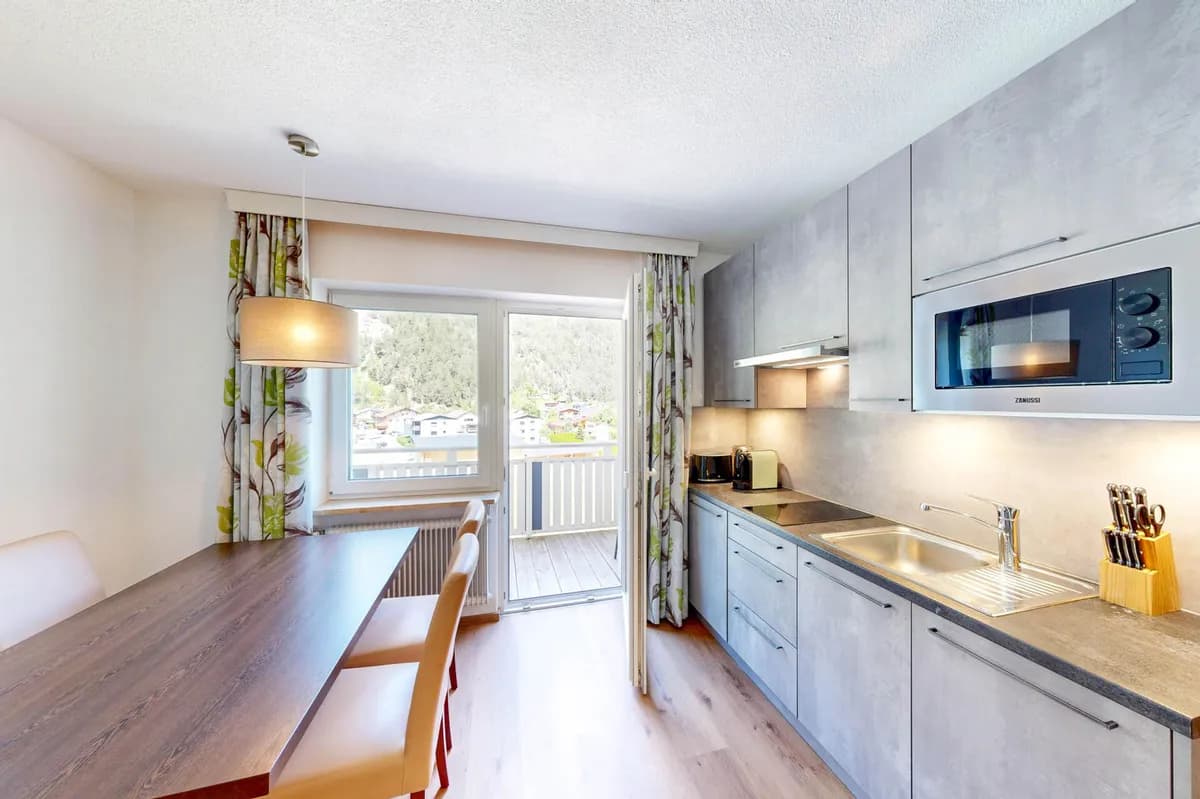 2-Zimmer-Wohnung kaufen in Landeck – 48 m², € 165.000 – Bild 2 von 18