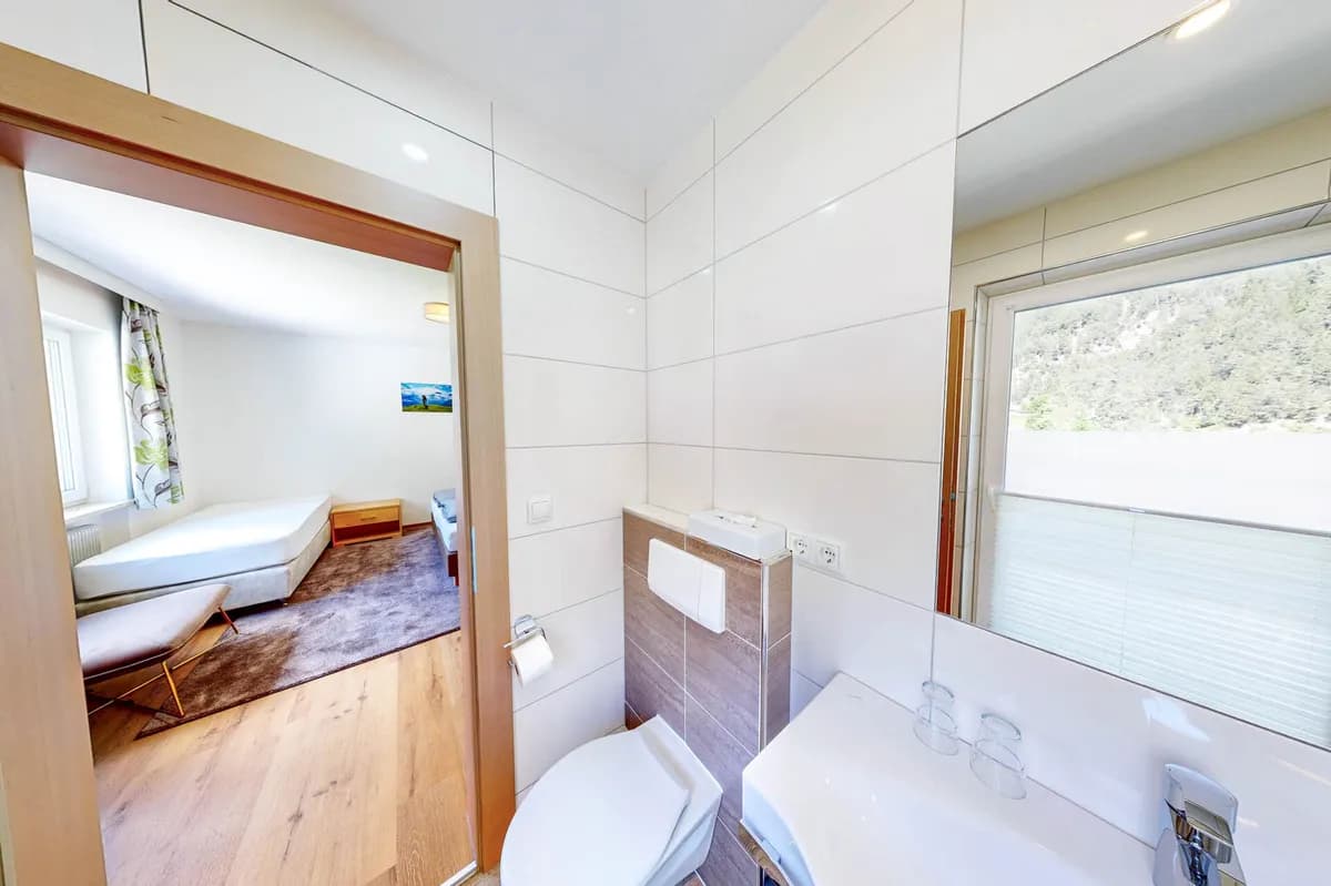 2-Zimmer-Wohnung kaufen in Landeck – 48 m², € 165.000 – Bild 6 von 18