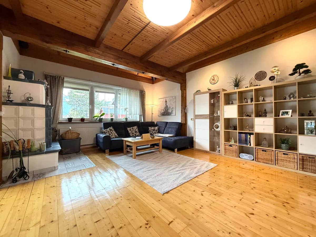 6-Zimmer-Haus kaufen in Leoben – 370 m², € 349.000 – Bild 2 von 16