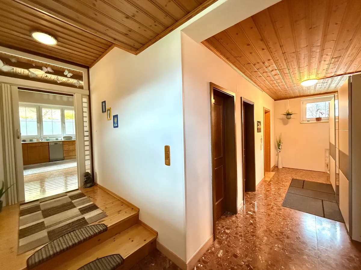 6-Zimmer-Haus kaufen in Leoben – 370 m², € 349.000 – Bild 6 von 16