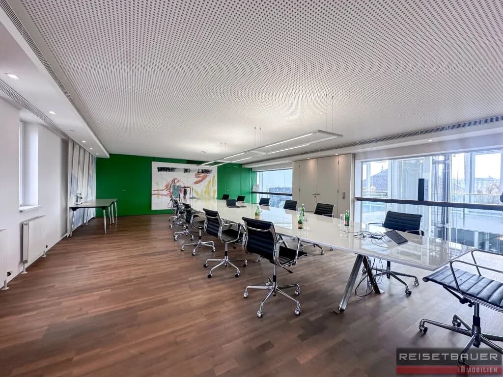 Gewerbeimmobilie mieten in Linz – 1 723 m², € 18.705
