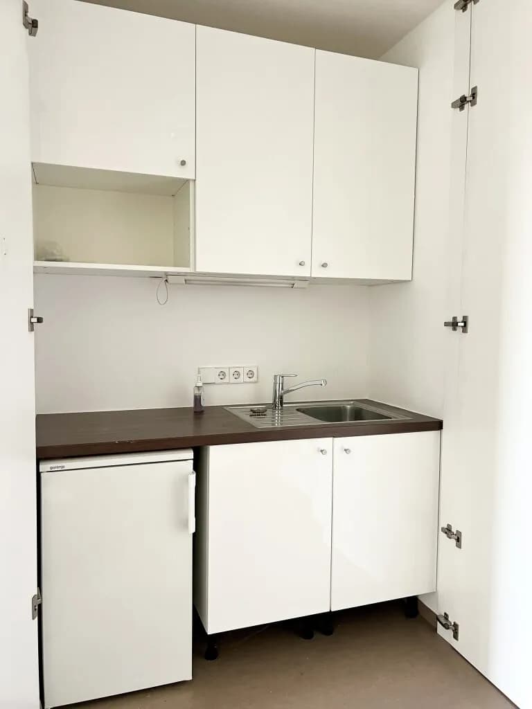 Gewerbeimmobilie mieten in Wels – 140 m², € 2.039 – Bild 4 von 6