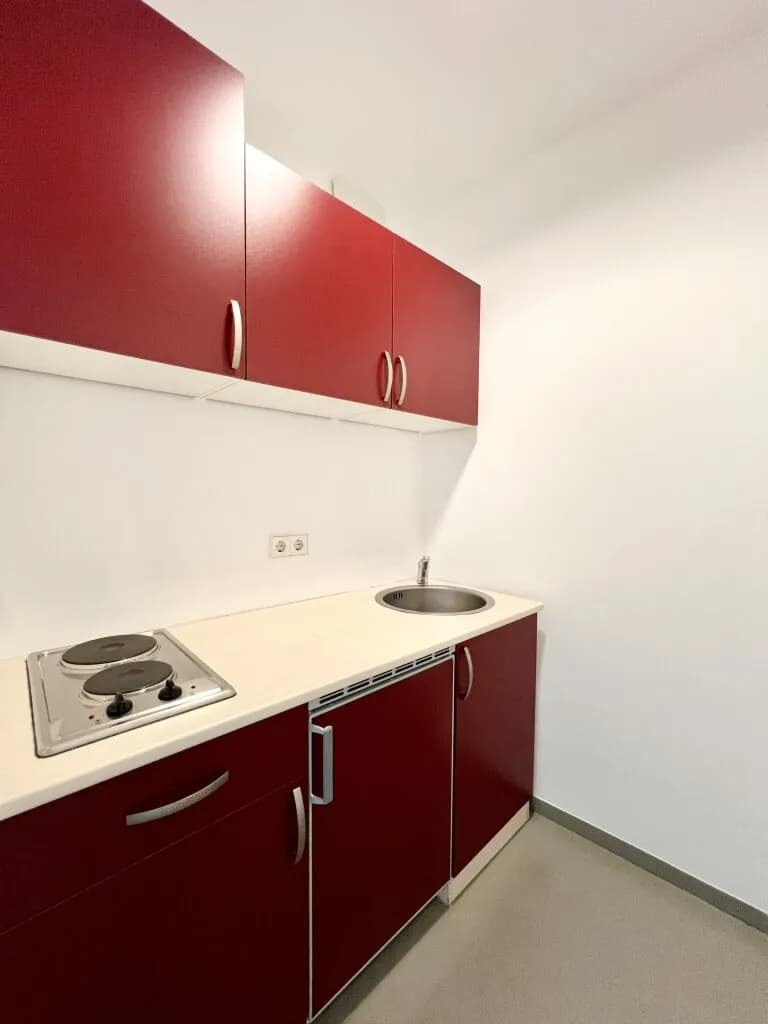 Gewerbeimmobilie mieten in Wels – 162 m², € 2.364 – Bild 3 von 8