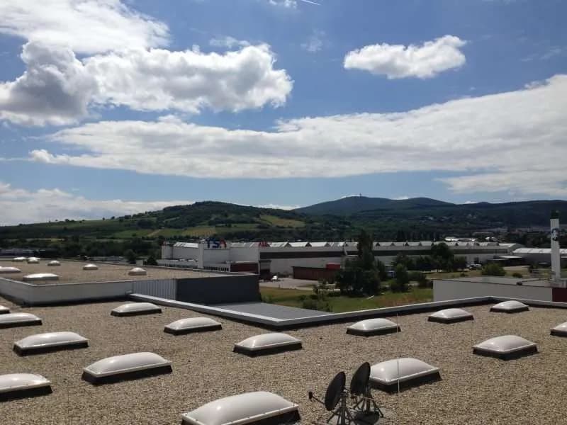 Gewerbeimmobilie mieten in Mödling – 136 m², € 1.698 – Bild 4 von 4