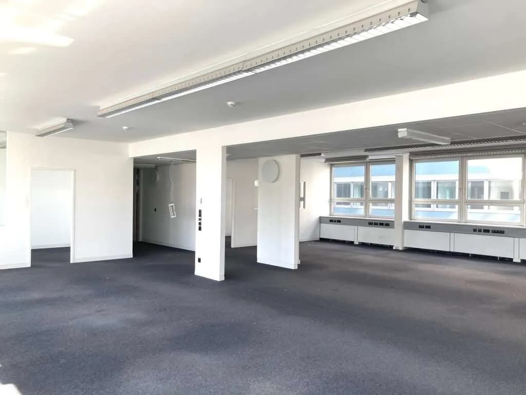 Gewerbeimmobilie mieten in Wien – 1 333 m², € 32.659 – Bild 11 von 21