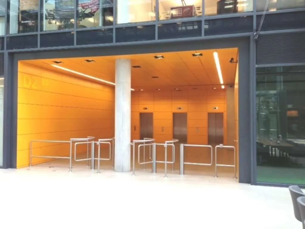 Gewerbeimmobilie mieten in Wien – 351 m², € 6.534 – Bild 2 von 2