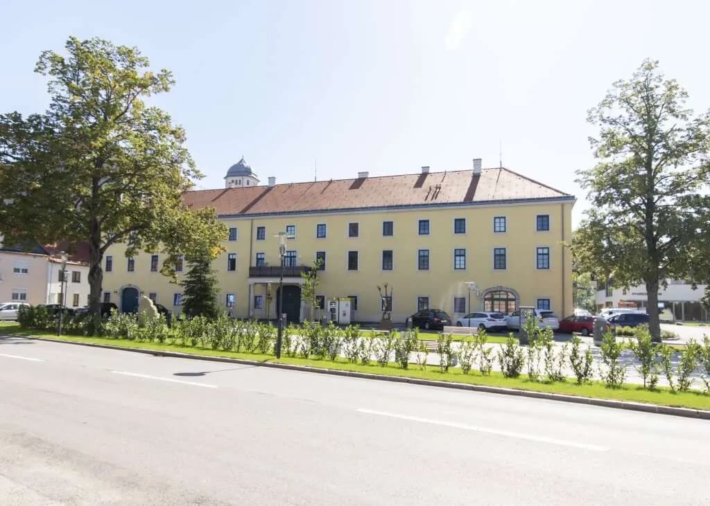 2-Zimmer-Wohnung mieten in Bruck an der Leitha – 60,69 m², € 715 – Bild 13 von 14