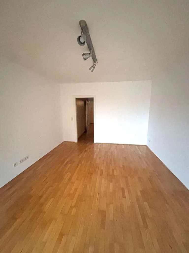 Wohnung mieten in Graz – 40 m², € 649 – Bild 2 von 7
