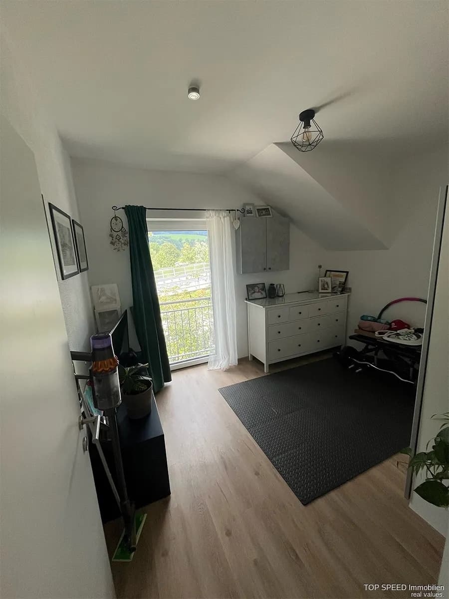 4-Zimmer-Wohnung mieten in Liezen – 88,39 m², € 1.408 – Bild 5 von 7