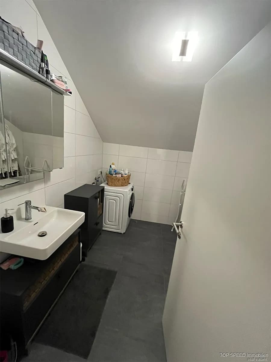 4-Zimmer-Wohnung mieten in Liezen – 88,39 m², € 1.408 – Bild 6 von 7
