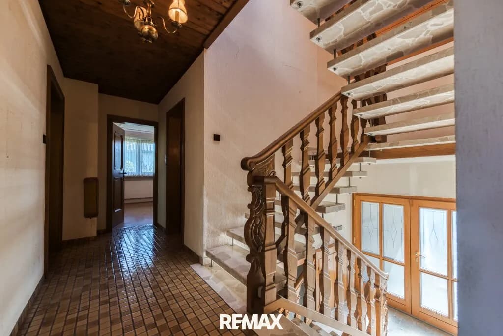 5-Zimmer-Haus kaufen in Vöcklabruck – 135 m², € 310.000 – Bild 3 von 26