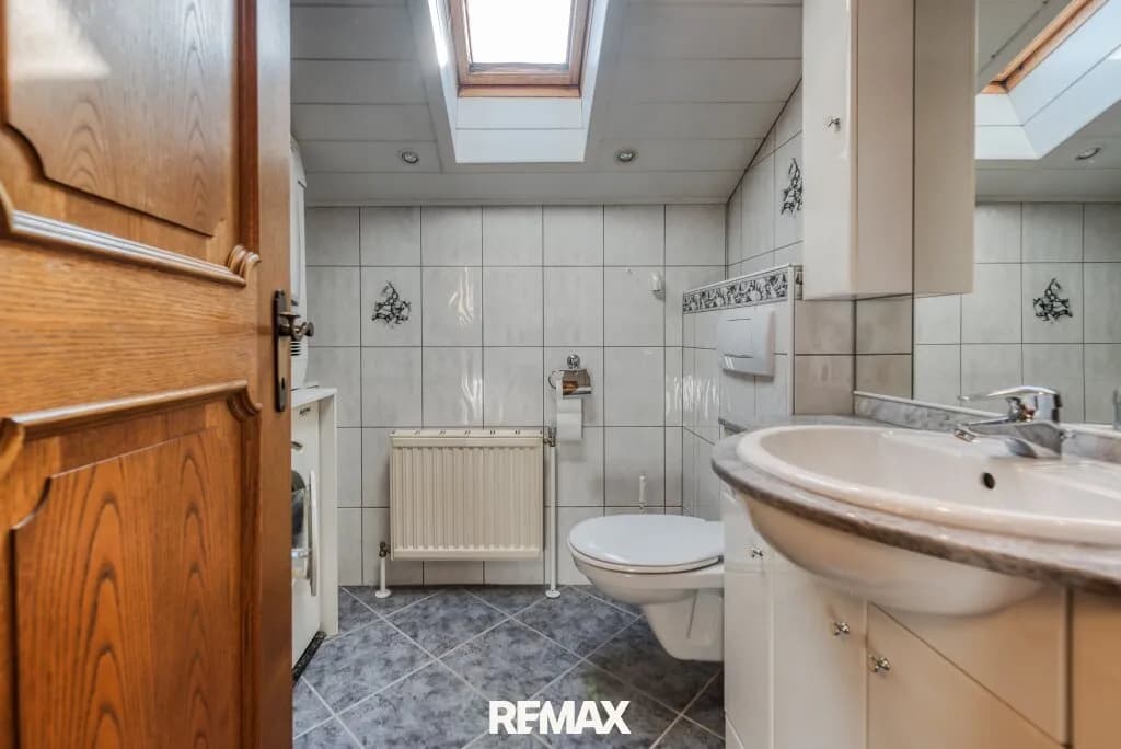 5-Zimmer-Haus kaufen in Vöcklabruck – 135 m², € 310.000 – Bild 10 von 26