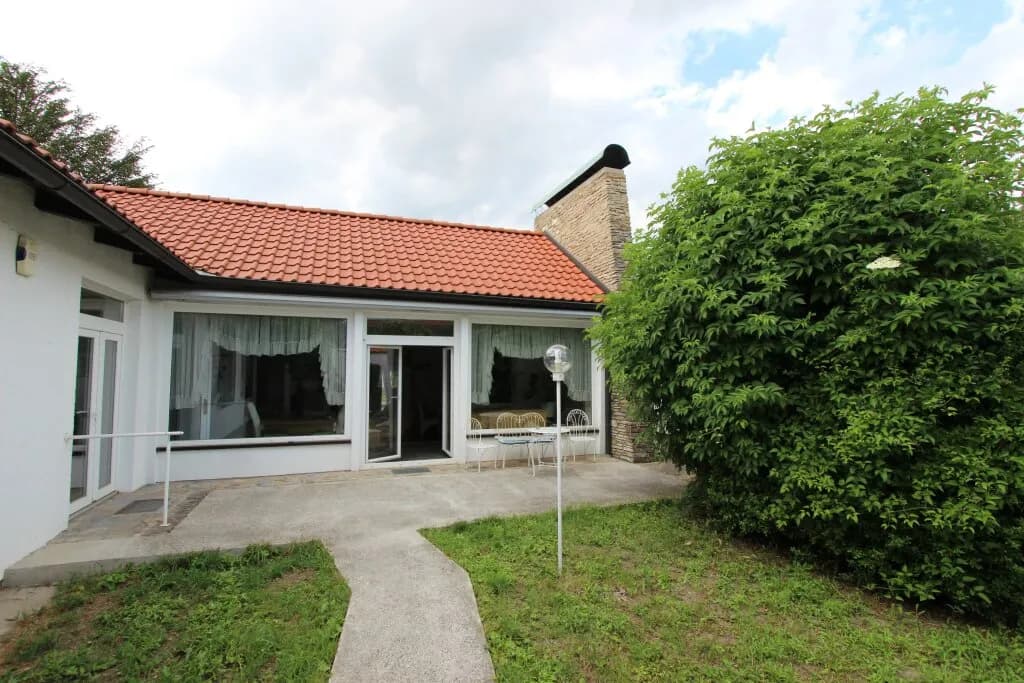 Haus kaufen in Wiener Neustadt – 199,33 m², € 620.000 – Bild 2 von 22