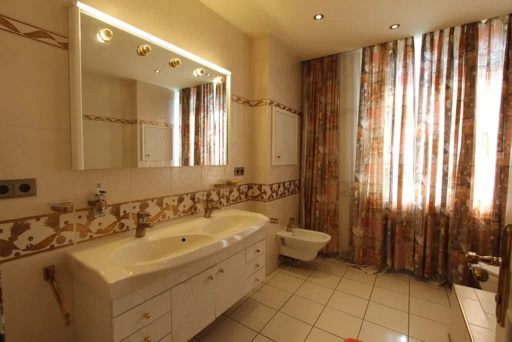 Haus kaufen in Wiener Neustadt – 199,33 m², € 620.000 – Bild 18 von 22