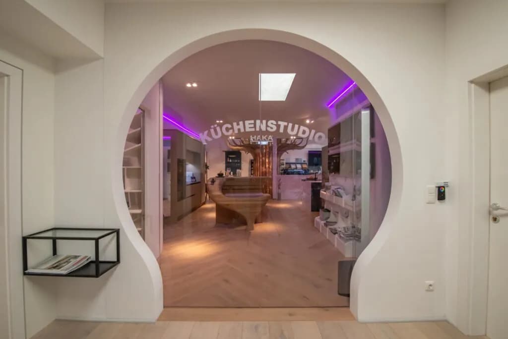 Gewerbeimmobilie kaufen in Gmunden – 2 750 m², € 2.600.000 – Bild 2 von 18